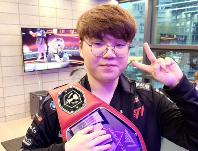 探索如何在 探索如何在