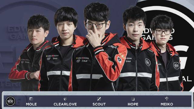 强调从后场 强调从后场